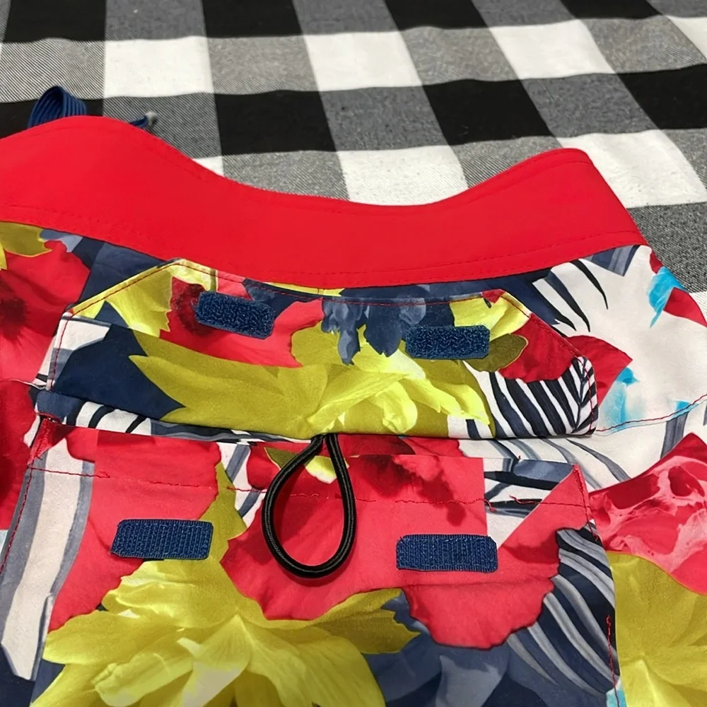 Under Armour Loose Floral Hawaiian Tropical Swim Trunks Size 36 Shorts Red Blue